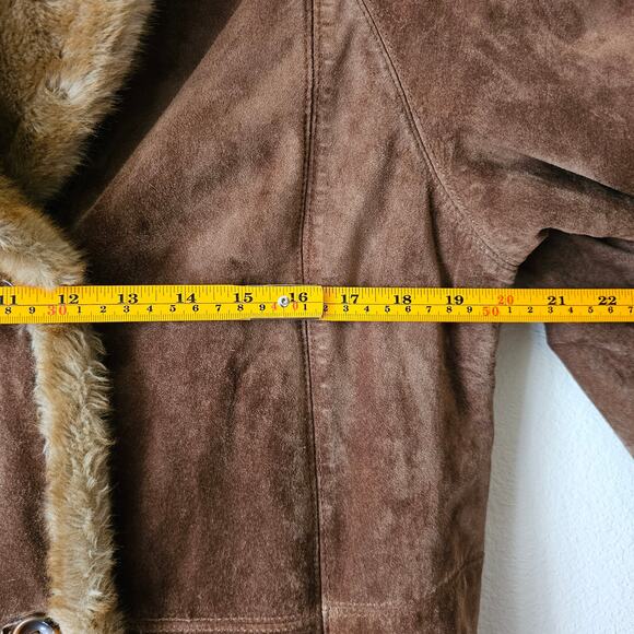 LNR La Nouvelle Rennaissance Penny Lane Brown Suede Faux Fur Button Coat Sz M - Picture 14 of 16